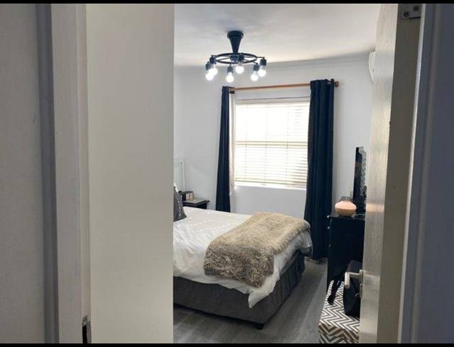 2 BEDROOM APARTMENT FOR SALE IN UMHLANGA RIDGE